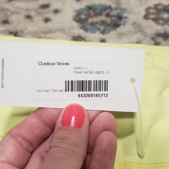Outdoor Voices 3/4 Move Free Legging in Gecko, Large - Picture 5 of 5